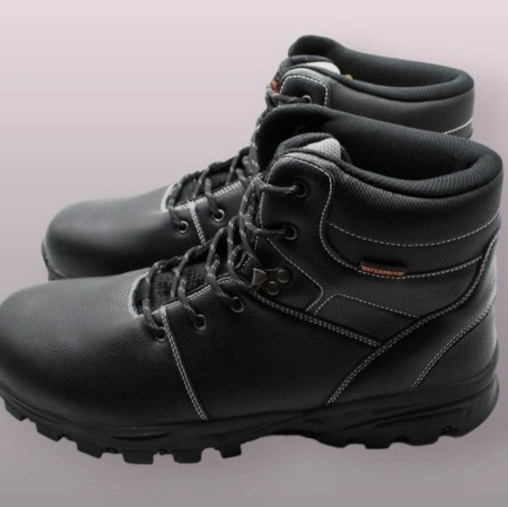 Weatherproof Vintage Mens Black Water Resistant Hiking Boots